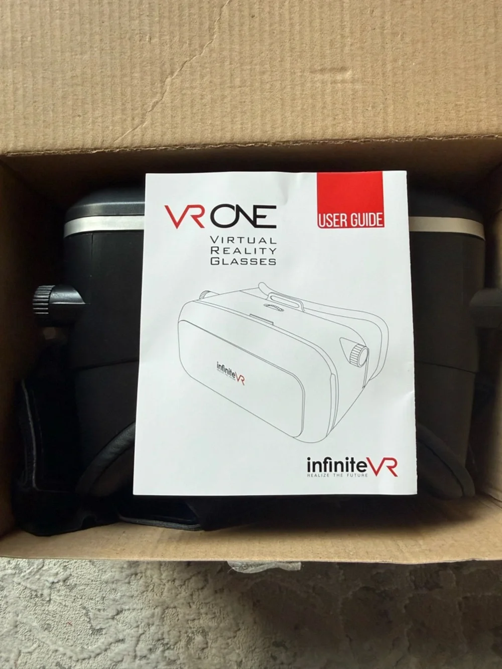 InfiniteVR Black Smartphone VR Headset